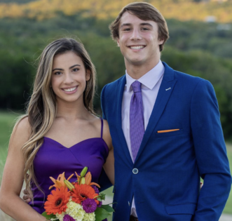 Cade Klubnik’s GF Shares 3-Word Message & Flaunts Her “Gameday Essentials” Before Clemson vs LSU